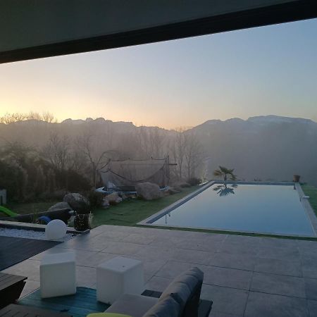 Chambres, Cuisine, Piscine, Spa, Billards, Airhockey, Nature Fillinges ภายนอก รูปภาพ